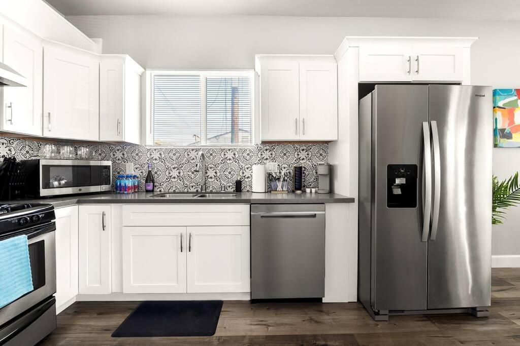 Apartment New Luxury Townhome Sleeps 9 Near Usc/dtla/expo